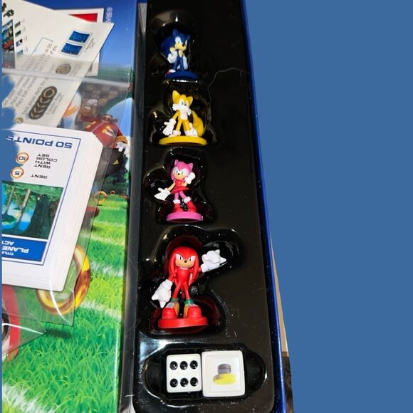 Hasbro Monopoly Gamer Sonic The Hedgehog Edition Board Game - Picture 2 of 5
